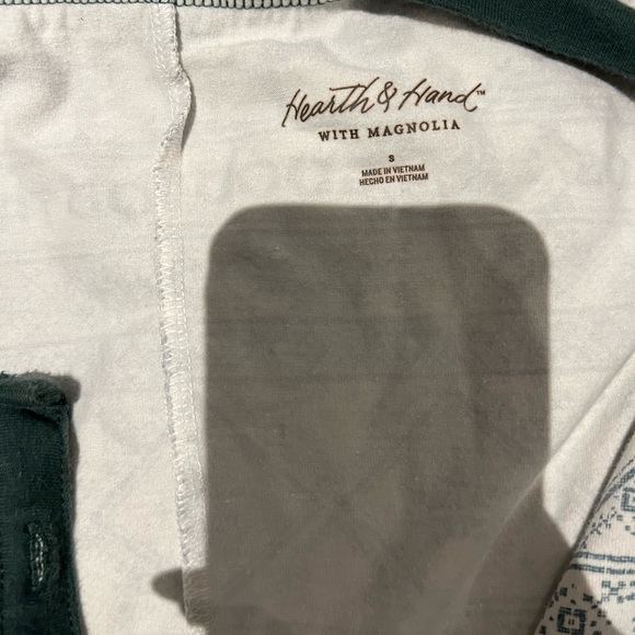 CHRISTMAS ONESIE 🎄 - Picture 3 of 4